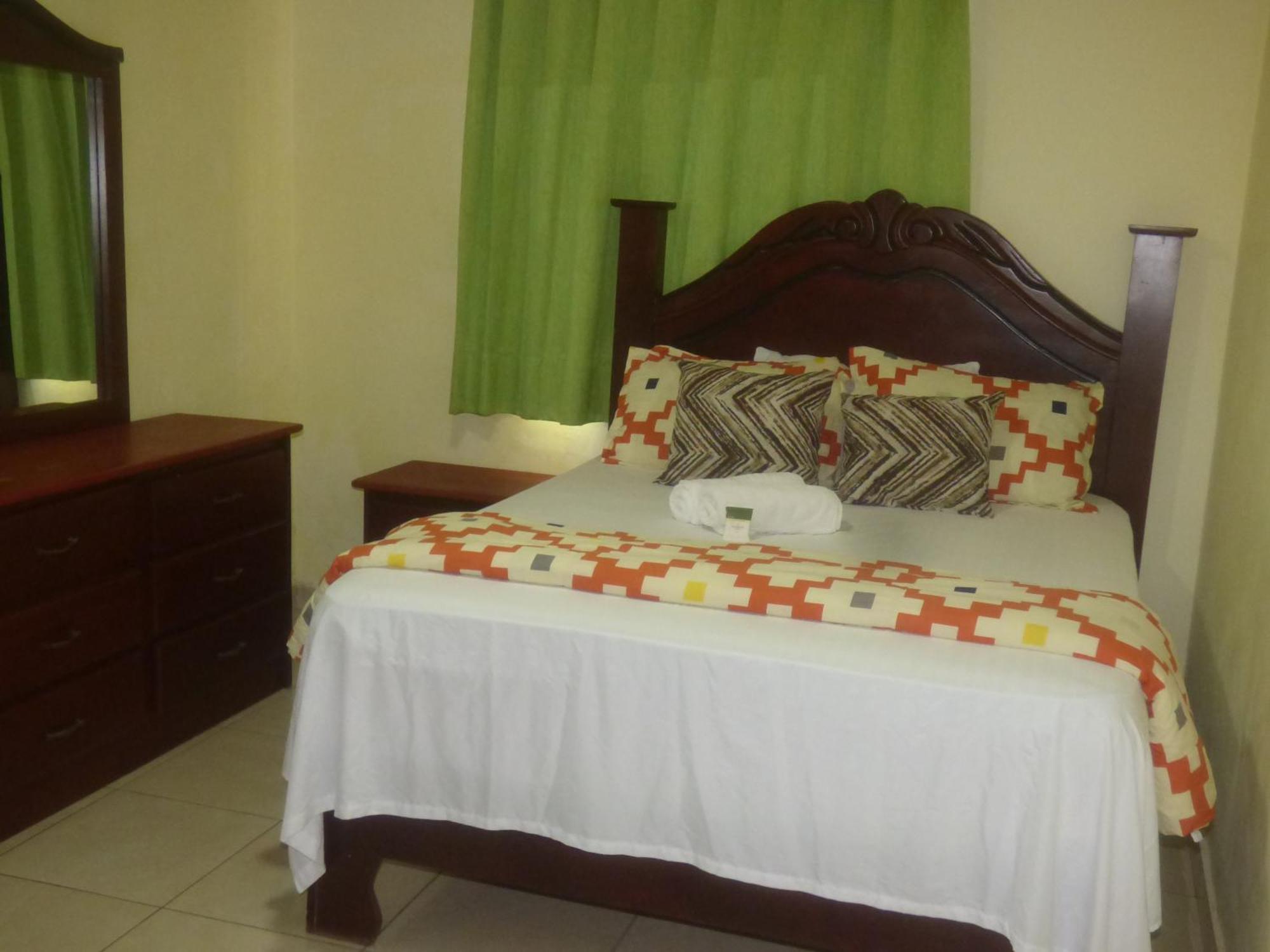 Hotel Enrique I Gazcue, Bed And Breakfast Santo Domingo Exterior foto