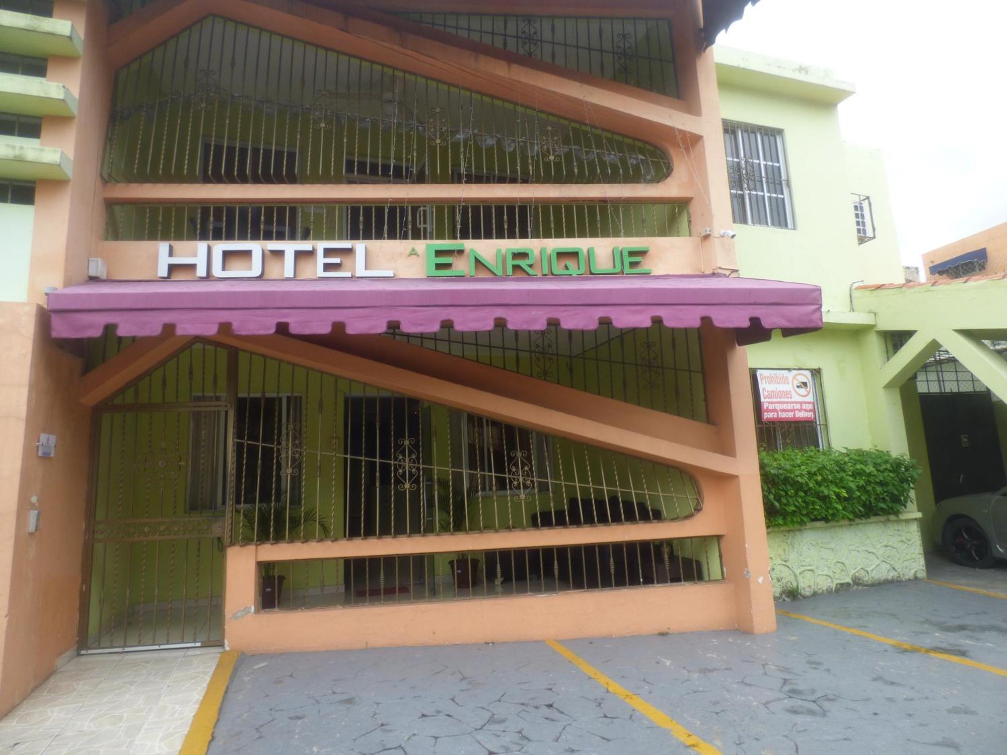 Hotel Enrique I Gazcue, Bed And Breakfast Santo Domingo Exterior foto